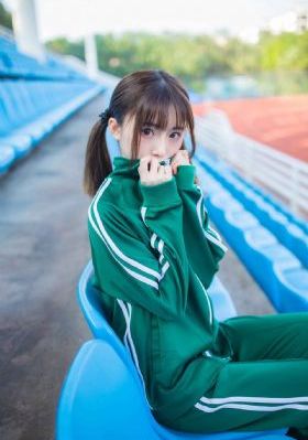 学长撕开我的乳罩慢慢揉捏电影