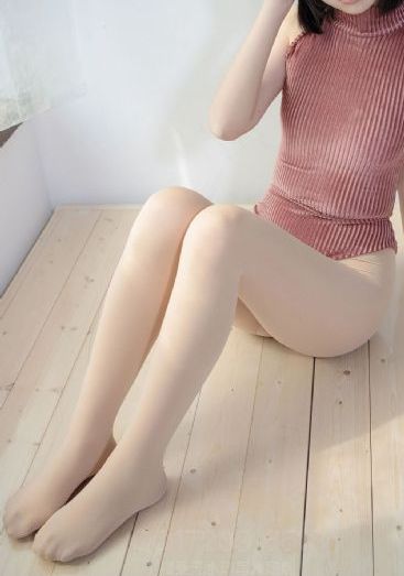 住在隔壁的女孩