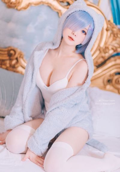 人人精品